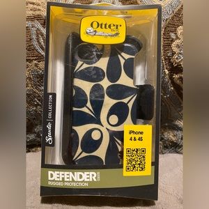 Otter box for iPhone 4-4S
